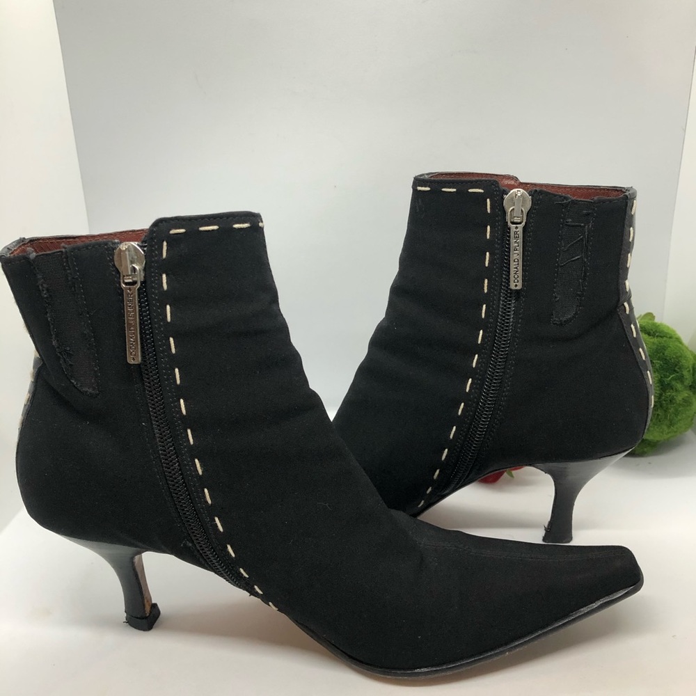 HOST PICK! DONALD PLINER • Ankle Booties • western